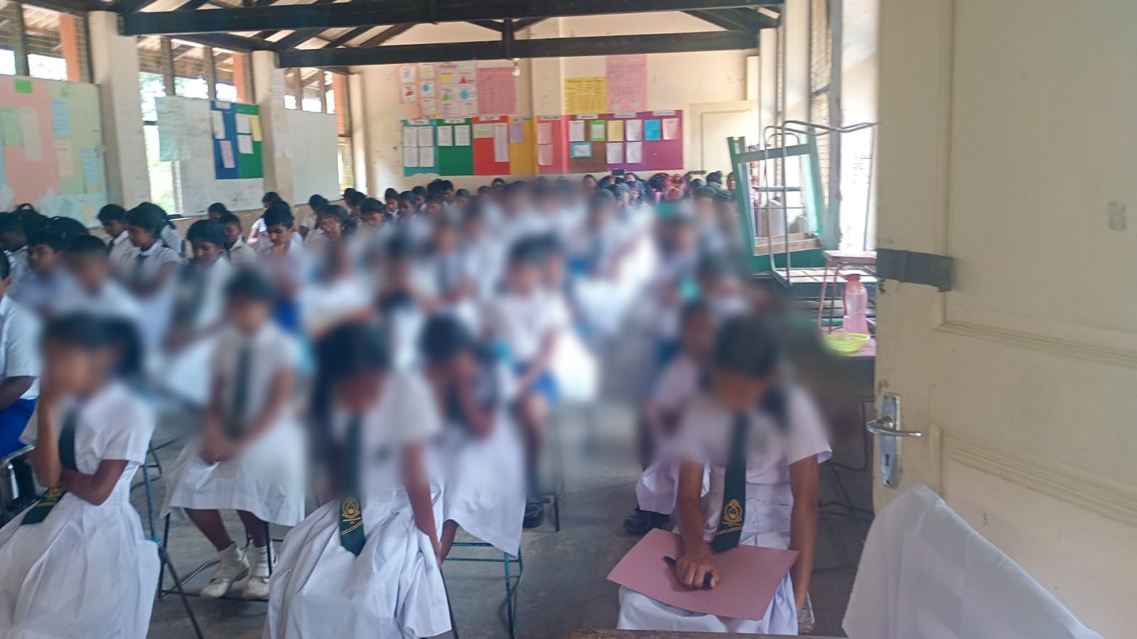 Cyber Safety Awareness through ‘Hithawathi Teens Hub’ – At Medawelagama Maha Vidyalaya, Passa