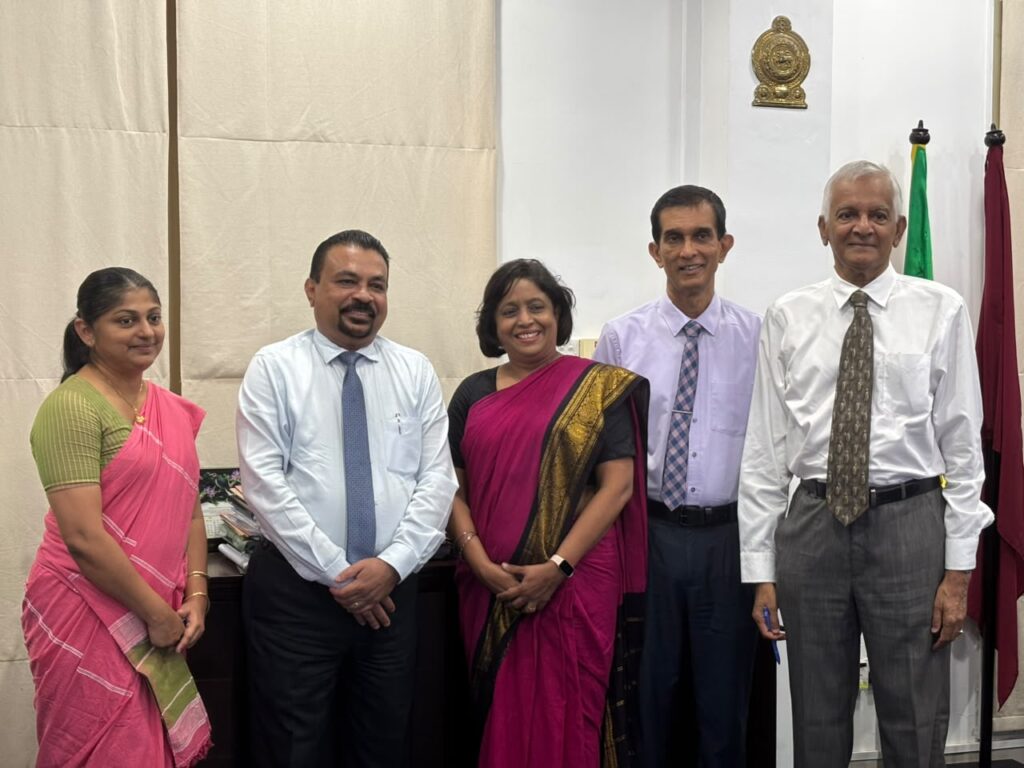Signing of MoU with UGC to promote cybersafety among university students through hithawathi project