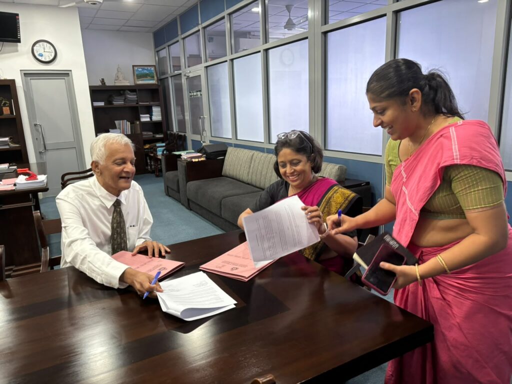 Signing of MoU with UGC to promote cybersafety among university students through hithawathi project1